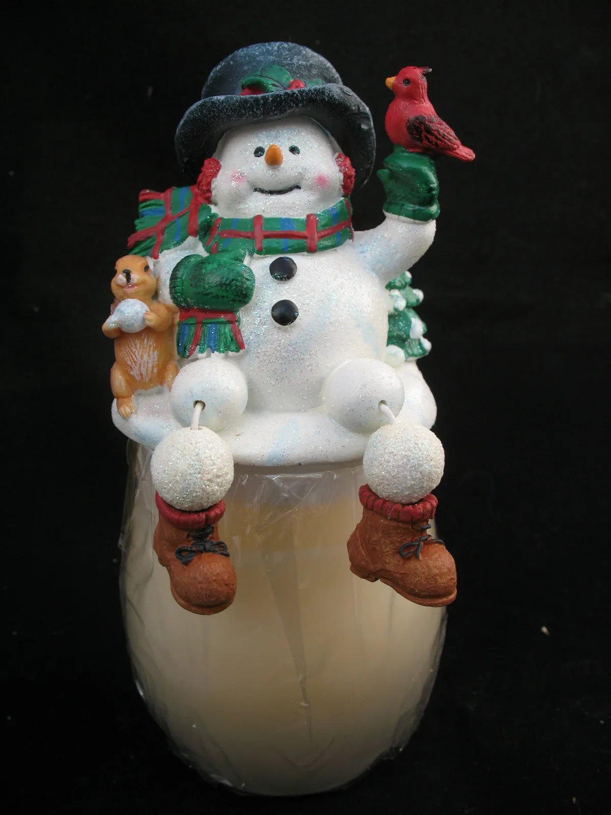 NEW AVON Christmas Holiday WINTER SNOWMAN Figurine SCENTED Perfume CANDLE GLASS JAR Box Candles Decors