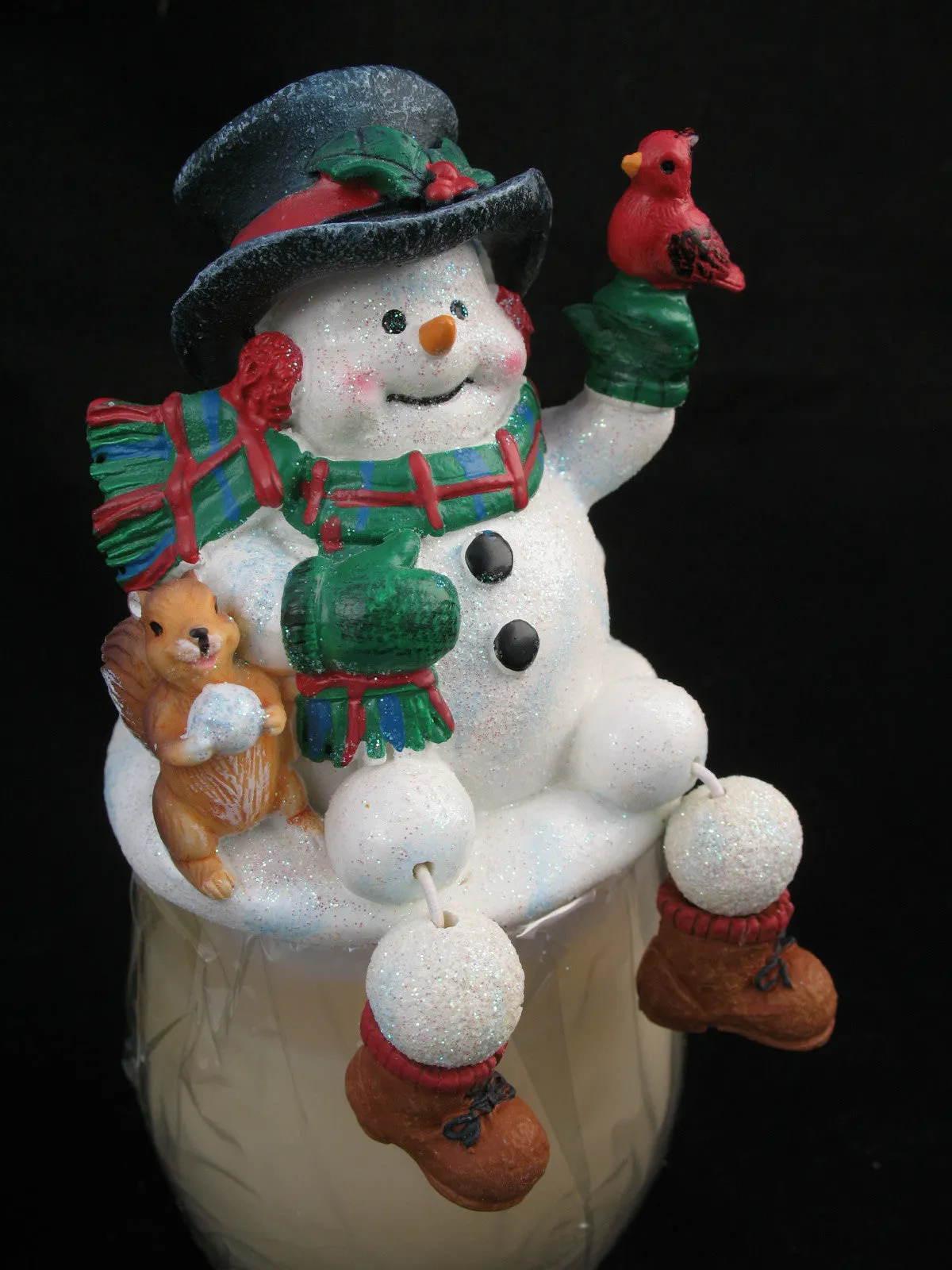 NEW AVON Christmas Holiday WINTER SNOWMAN Figurine SCENTED Perfume CANDLE GLASS JAR Box Candles Decors